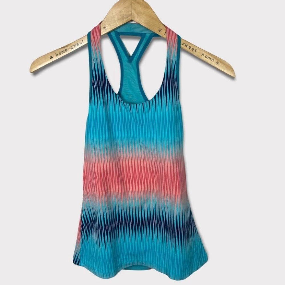 Lucy Blue Pink Tank Top‎ Built In Bra Size Small Supportive Stretch Running Teal